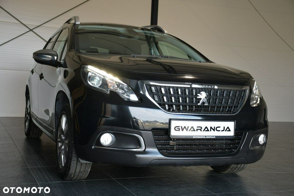 Peugeot 2008 1.2 Pure Tech Style - 4