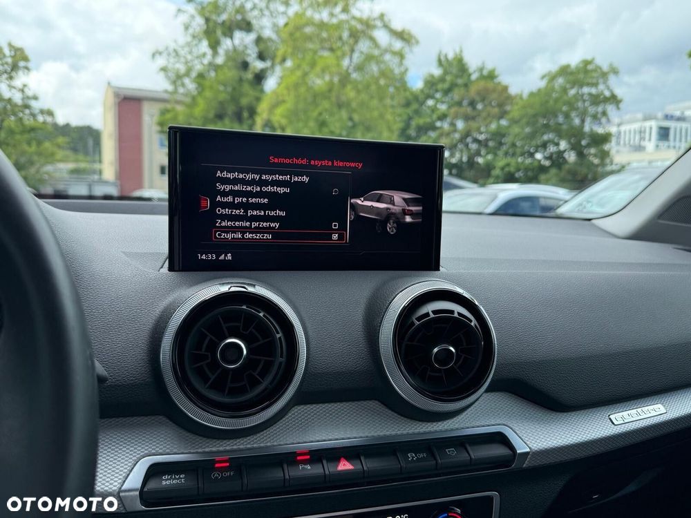 Audi Q2 - 24