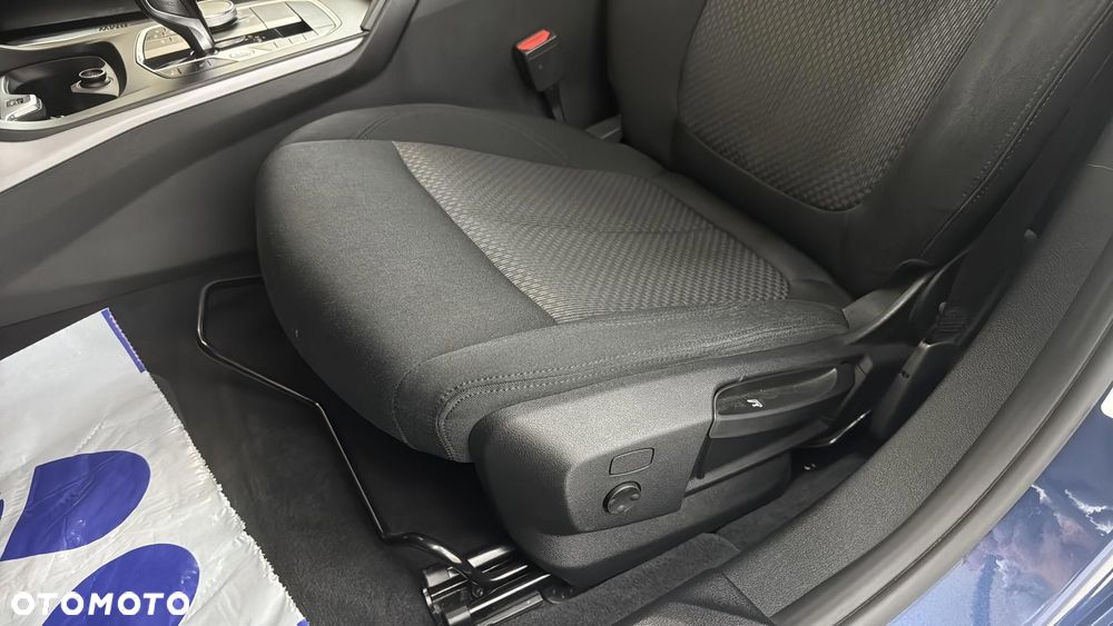 BMW Seria 1 118i Advantage - 13