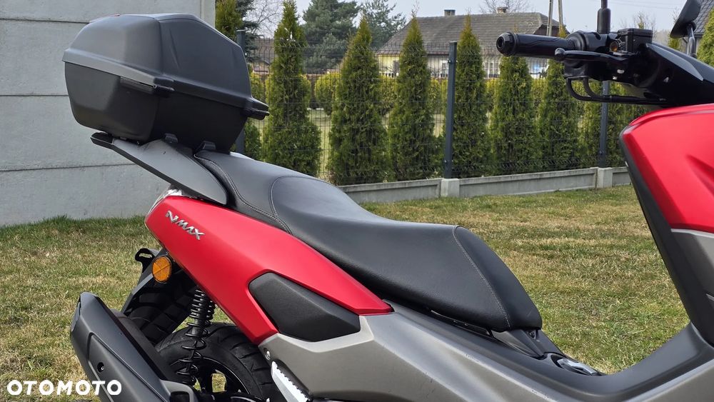 Yamaha NMAX - 27
