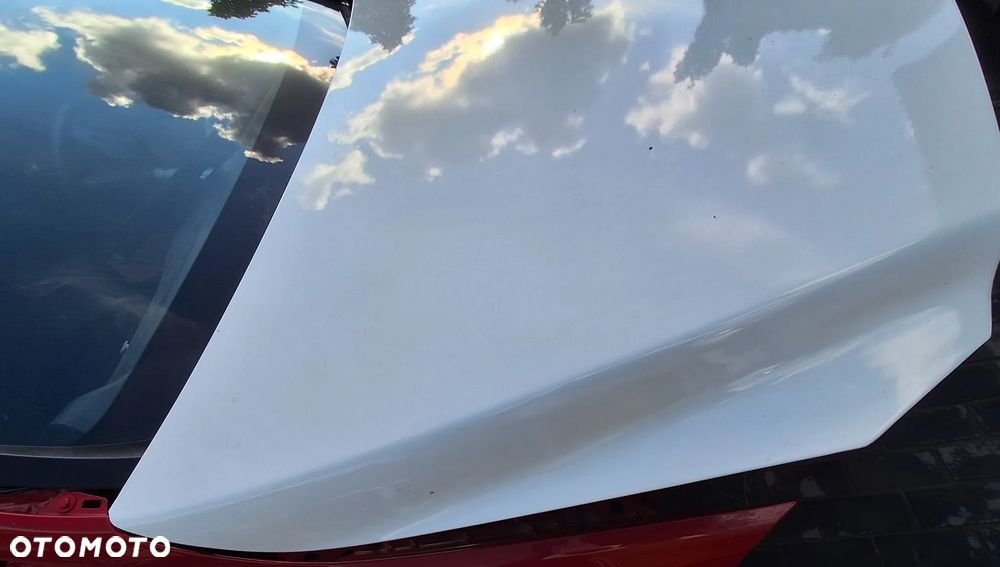 MERCEDES B-KLASA W246 MASKA POKRYWKA SILNIKA KOLOR 650 - 11