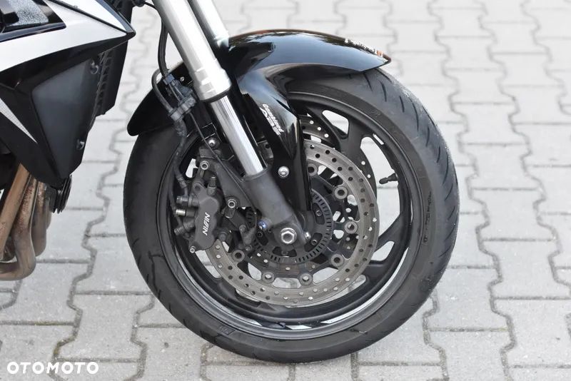 Honda CB - 7
