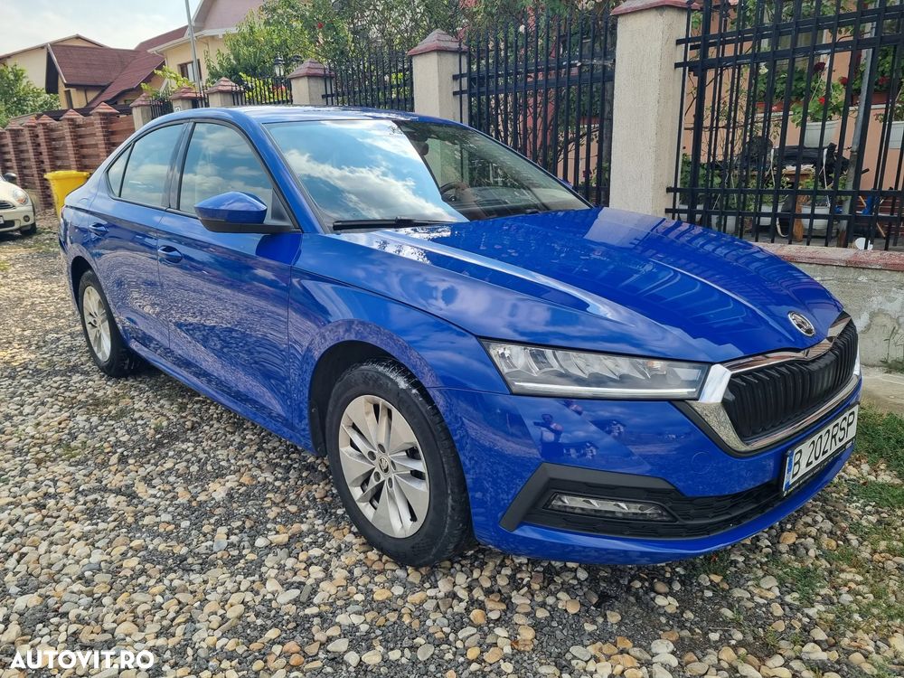 Skoda Octavia 2.0 TDI DSG Ambition - 3