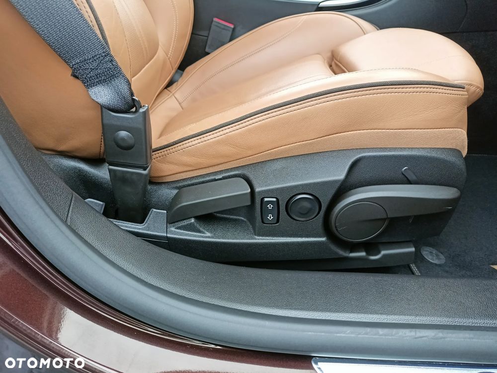 Opel Insignia 2.0 T Edition 4x4 - 36