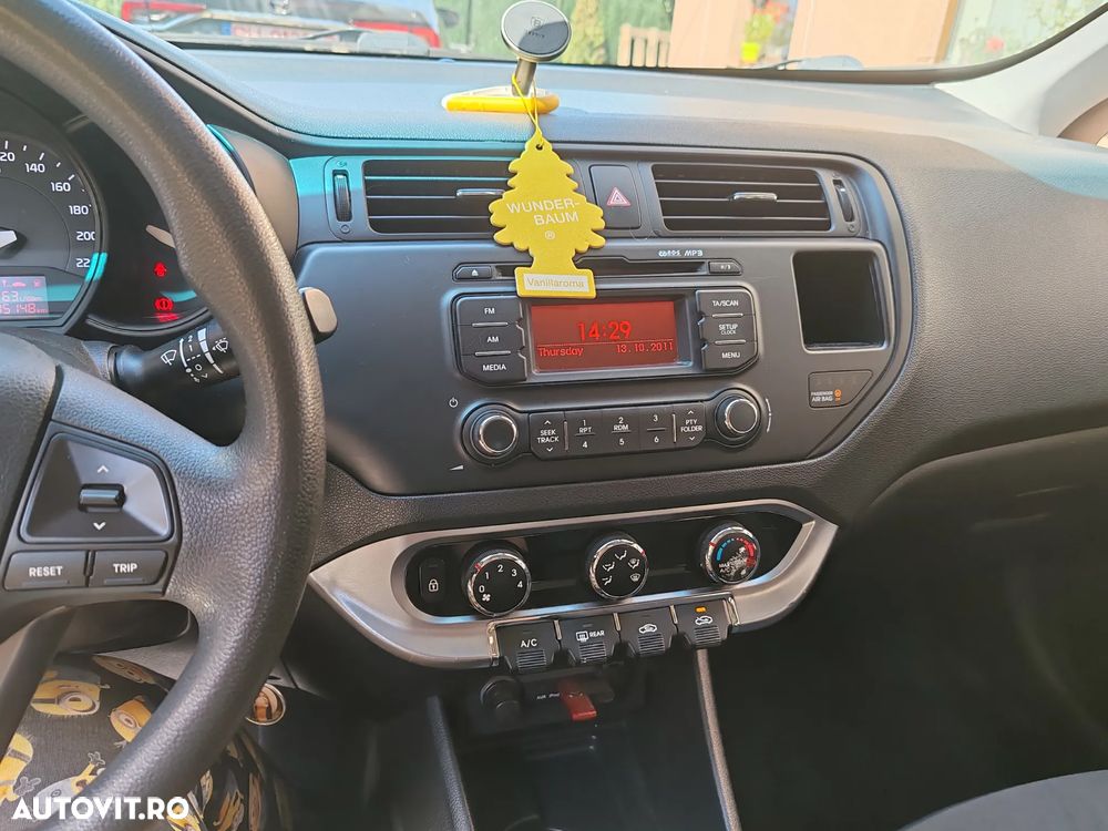 Kia Rio 1.4 GSL Classic - 8