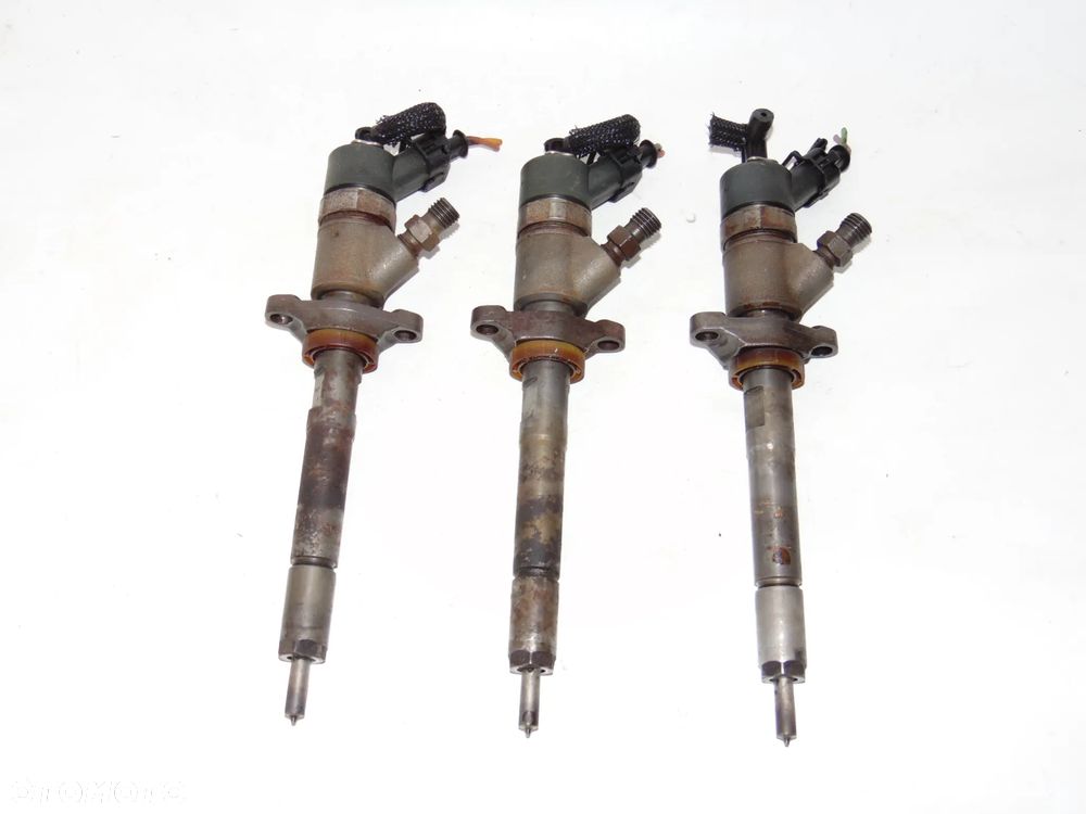 Wtrysk wtryskiwacz paliwa 0445110281 Citroen C3 C4 C5 I Xsara Picasso Berlingo Peugeot 206 207 307 407 Partner diesel 1.6 HDI - 3