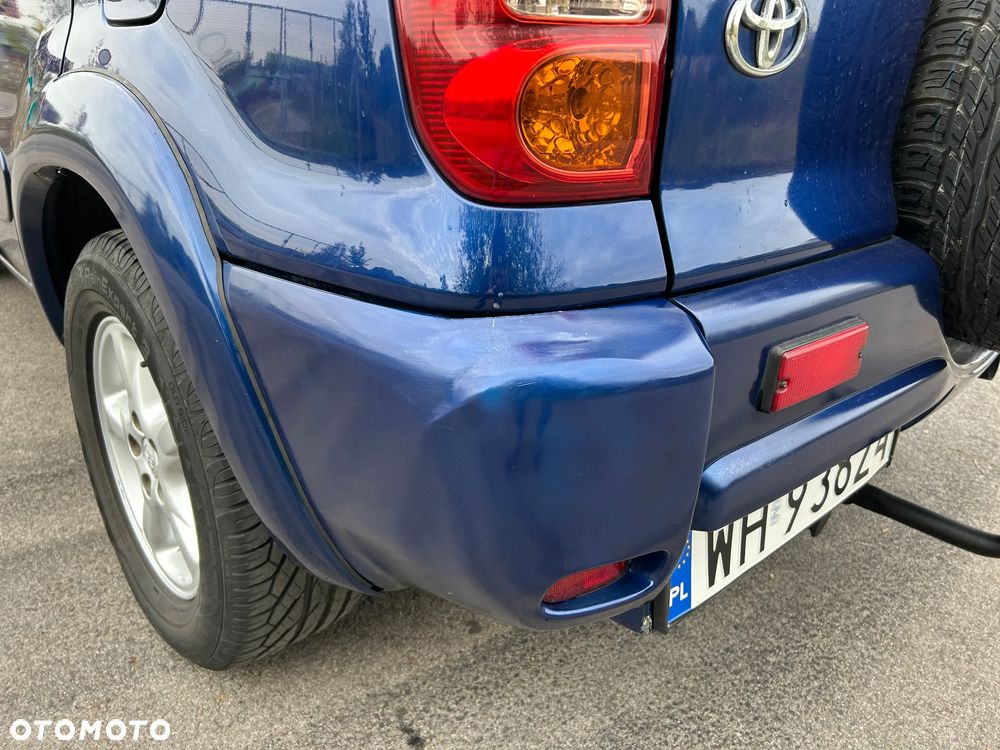 Toyota RAV4 2.0 VVT-i 4x4 - 23