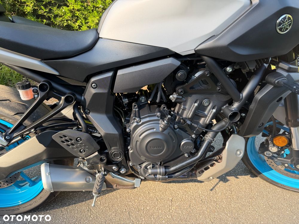 Yamaha MT - 8