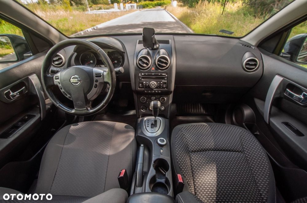 Nissan Qashqai - 11
