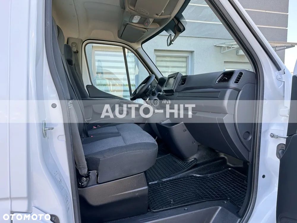 Renault Master - 18