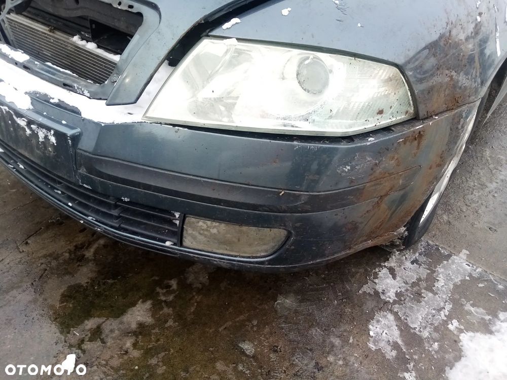 SKODA OCTAVIA II  04-08 1.9 TDI   ZDERZAK PRZÓD PRZEDNI  9901 - 6