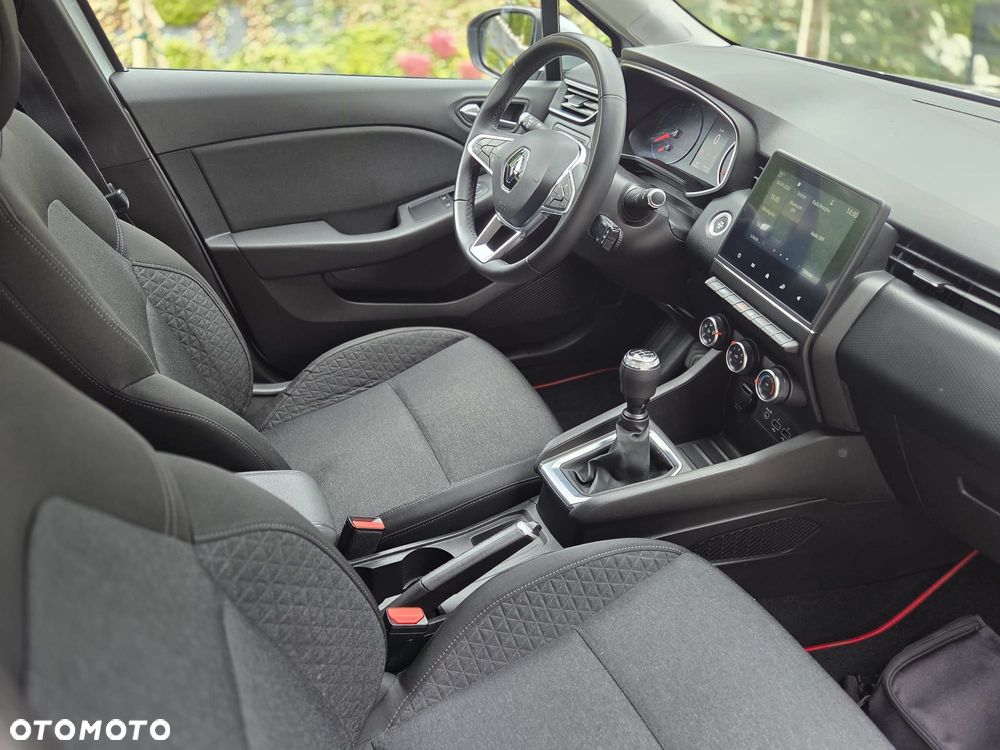 Renault Clio - 6