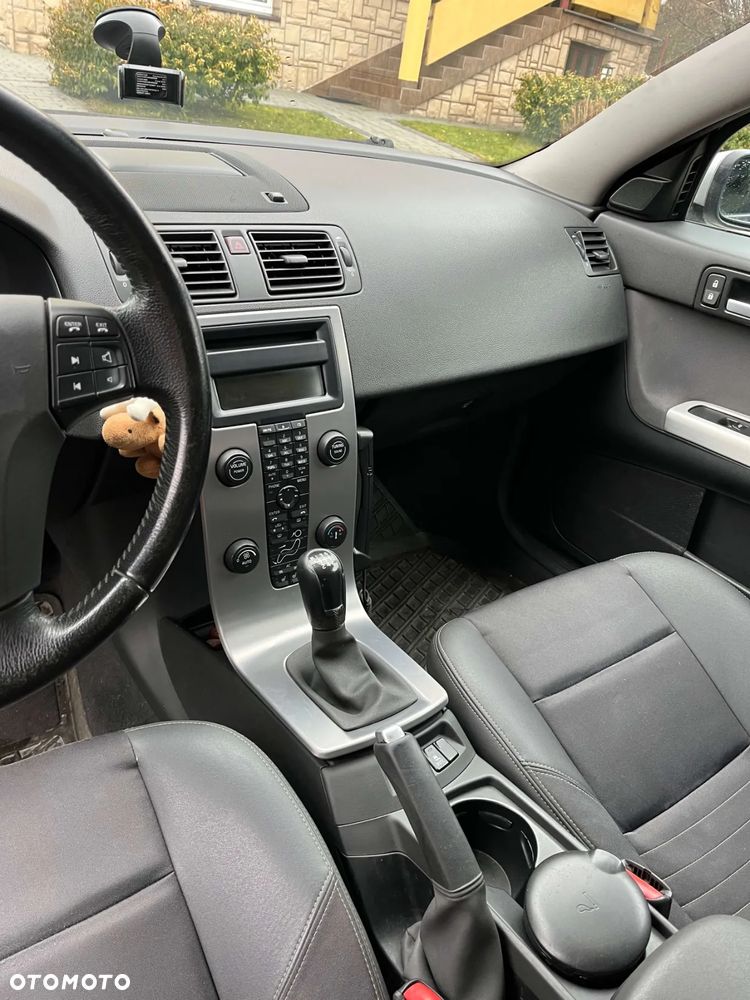 Volvo V50 2.0D Momentum - 18