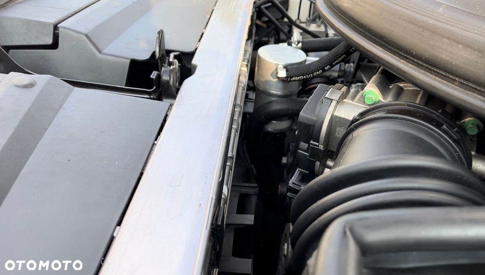 Dodge Challenger Automatik 392 Hemi Scat Pack Shaker - 38