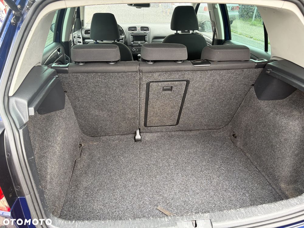 Volkswagen Golf - 19