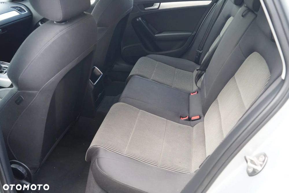 Audi A4 Avant 2.0 TDI DPF Ambition - 16