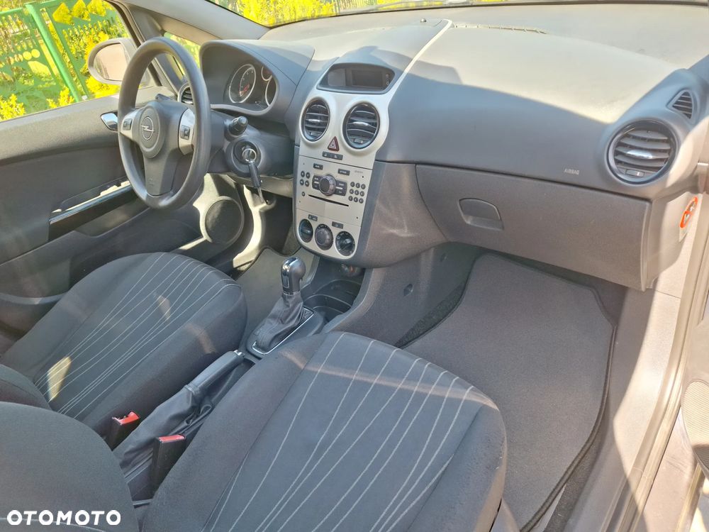 Opel Corsa - 10