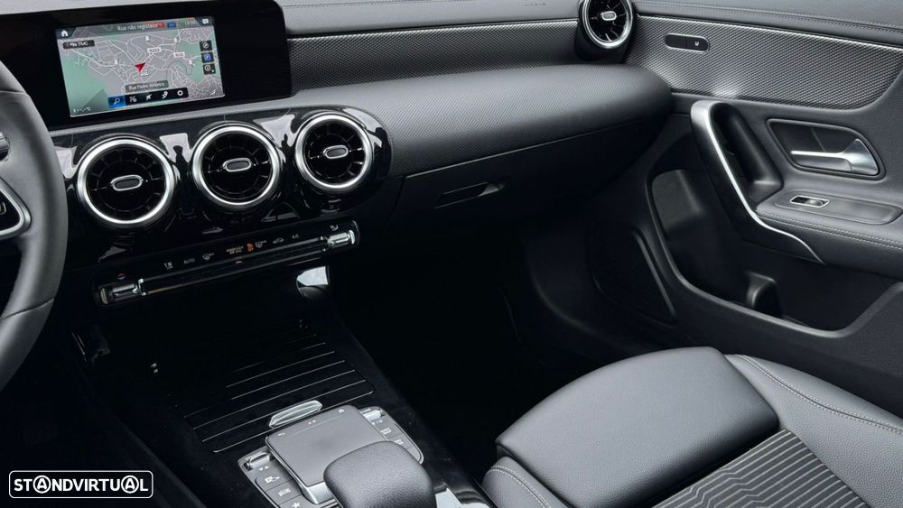 Mercedes-Benz CLA 200 - 15