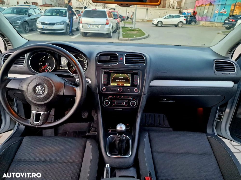 VOLKSWAGEN Golf 2011 — imagine 9