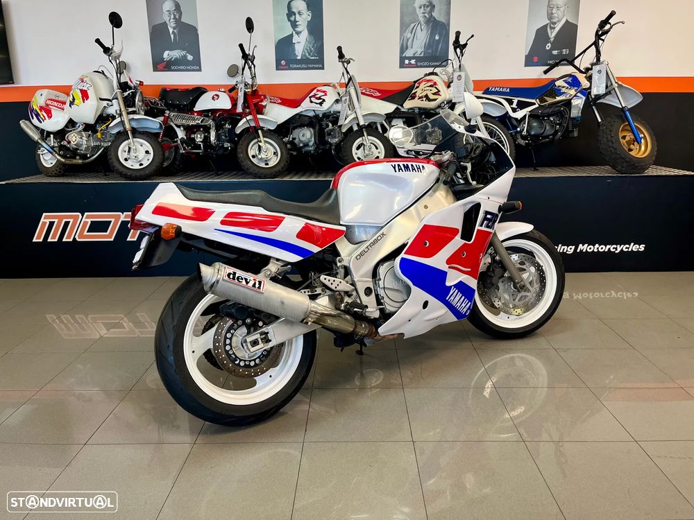 Yamaha FZR 1000 - 5