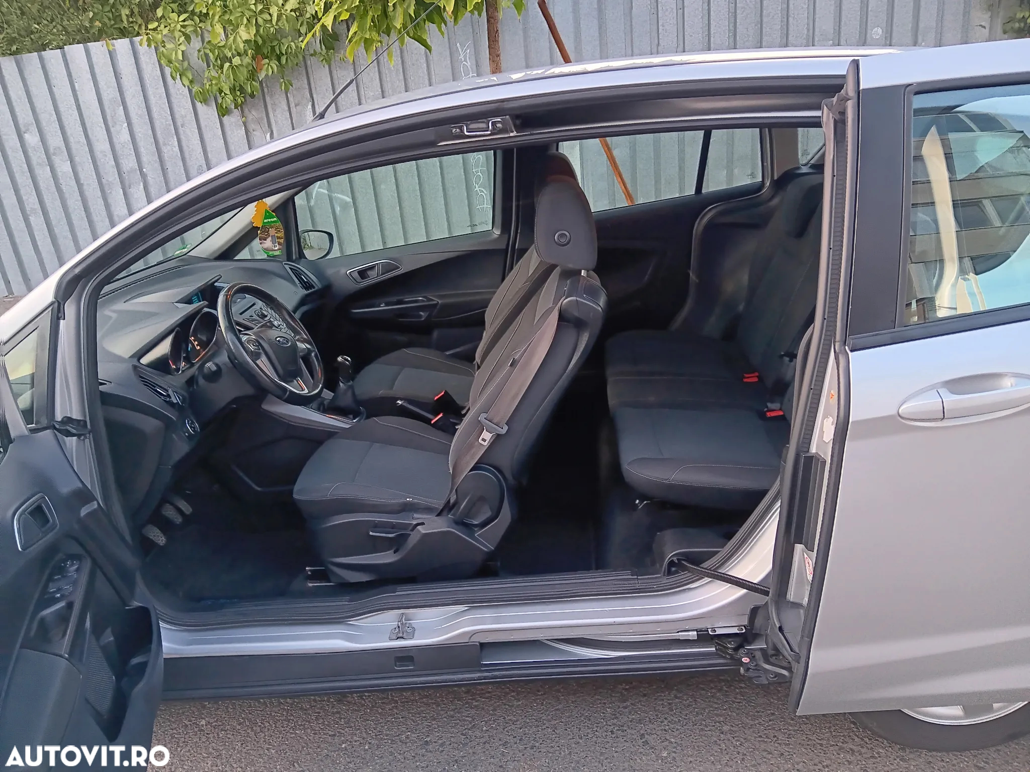 Ford B-Max 1.5 TDCi Ambiente - 13