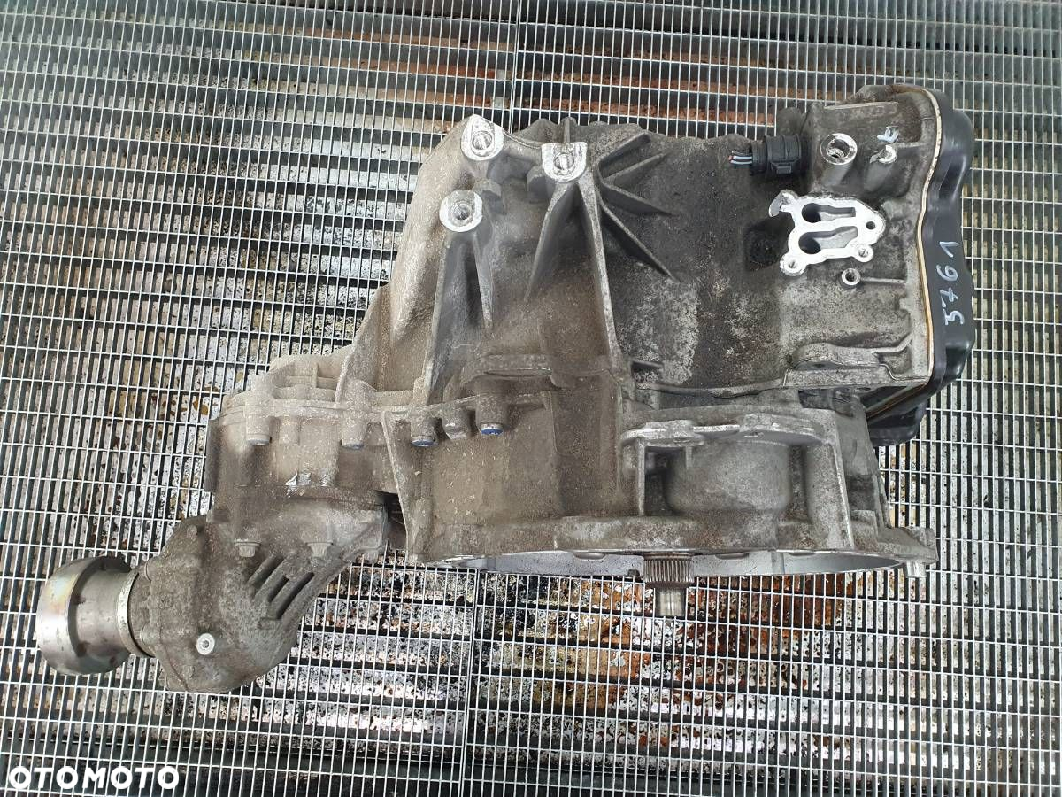 SKRZYNIA BIEGÓW AUTOMAT 4MATIC 4X4 A200 2.0CDI W176 A2463705502 A2463701702 - 2