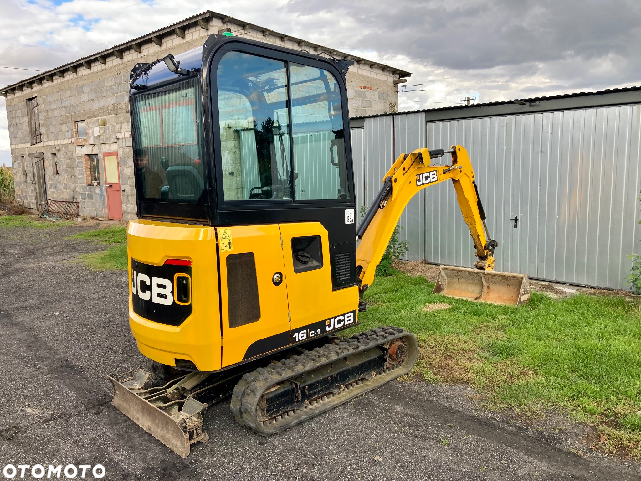 JCB 16 C1 - 4