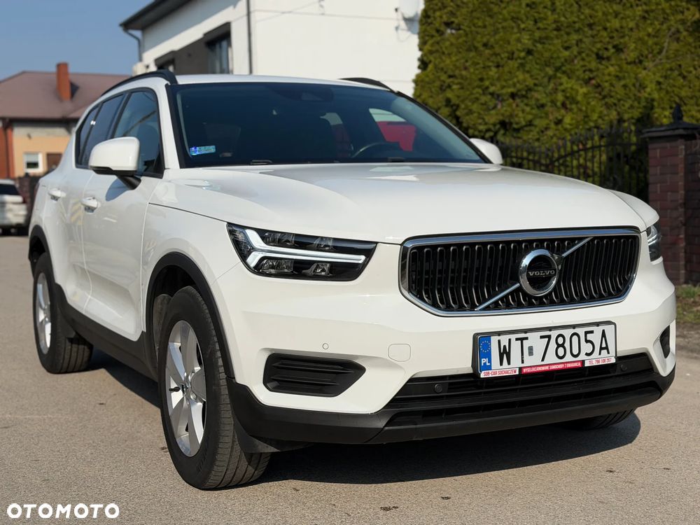 Volvo XC 40 T3 Momentum - 3