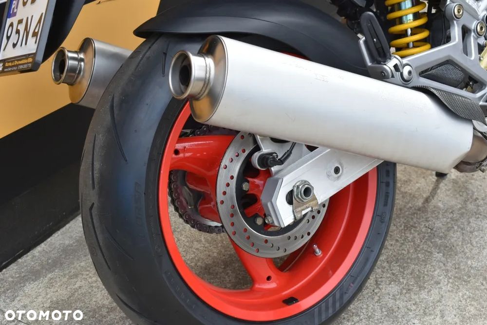 Ducati Monster - 33