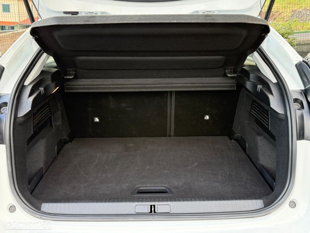 Citroën C4 1.2 PureTech Plus - 22