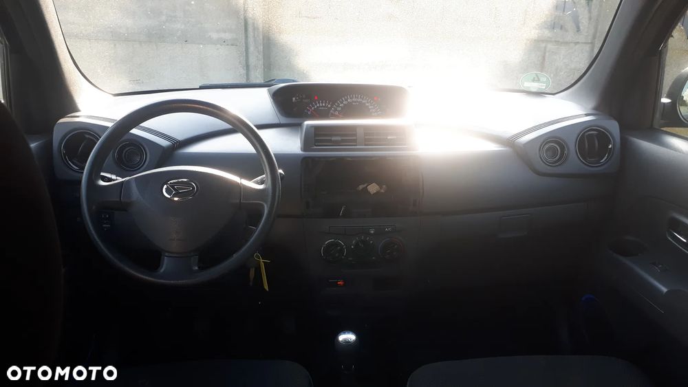 Daihatsu Materia 1.5 black edition - 7
