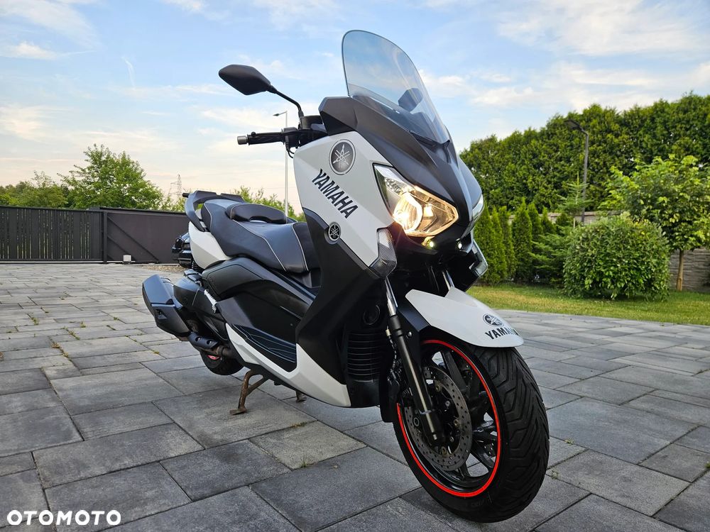Yamaha X-max - 19