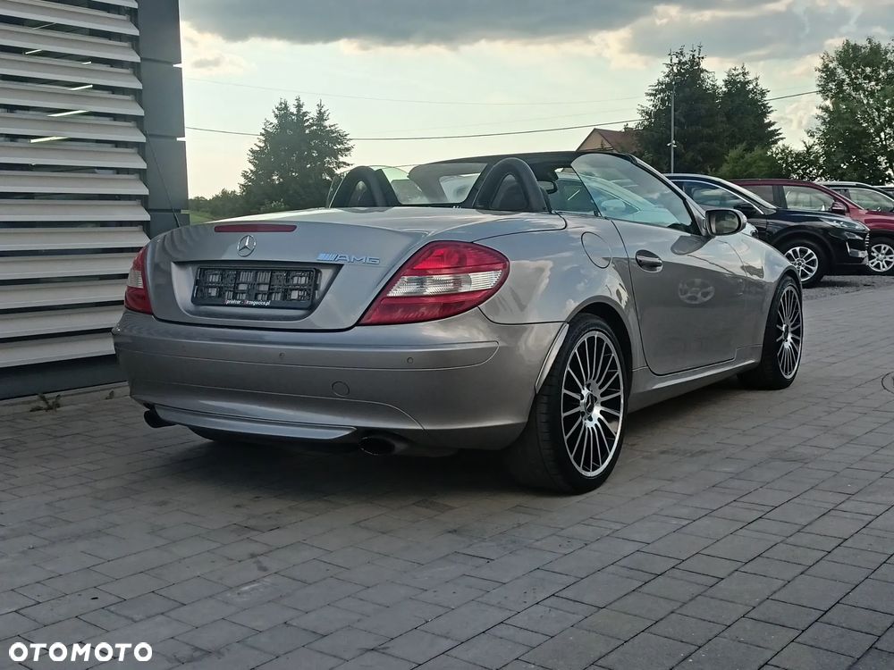 Mercedes-Benz SLK - 12