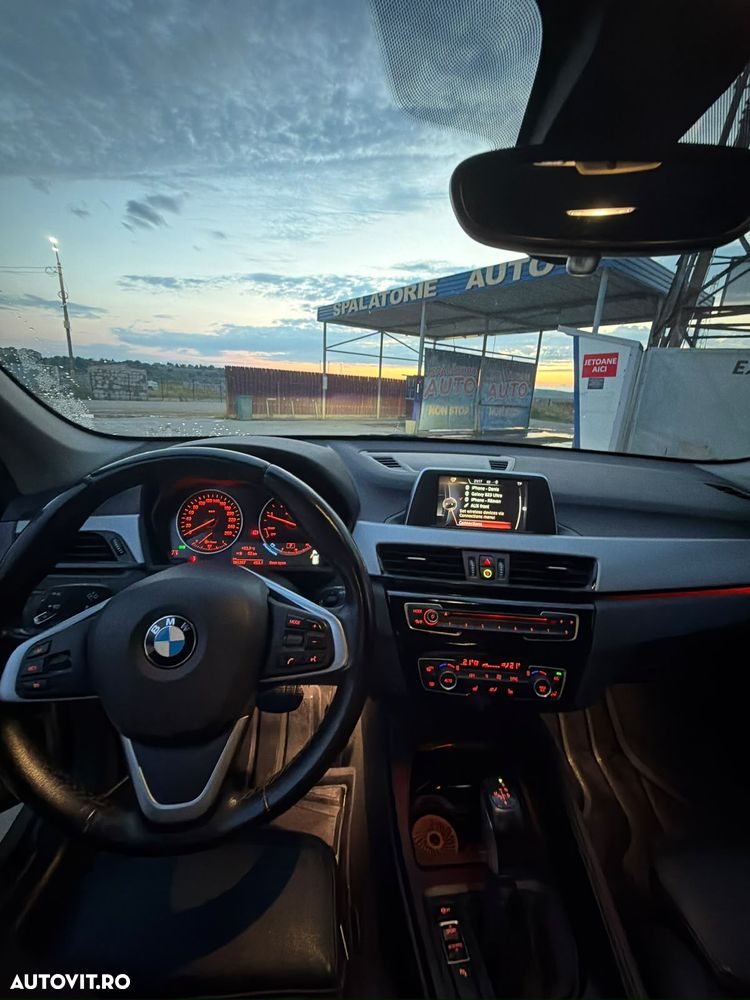 BMW X1 xDrive20d Aut. Sport Line - 30