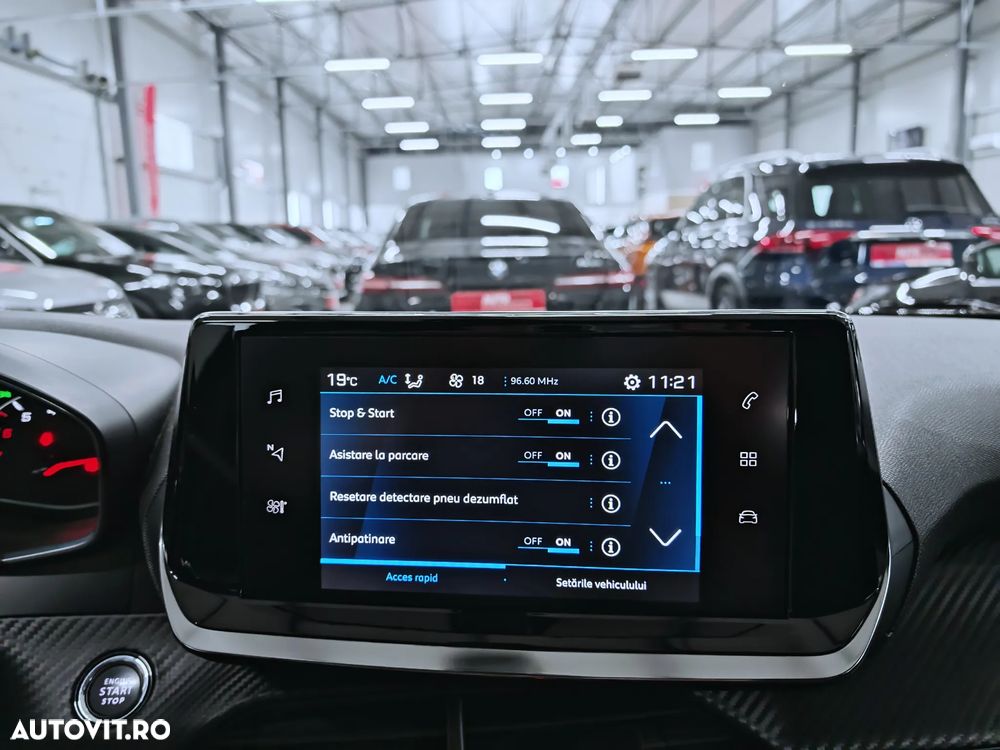 Peugeot 2008 PureTech 130 Stop&Start EAT6 Allure - 14