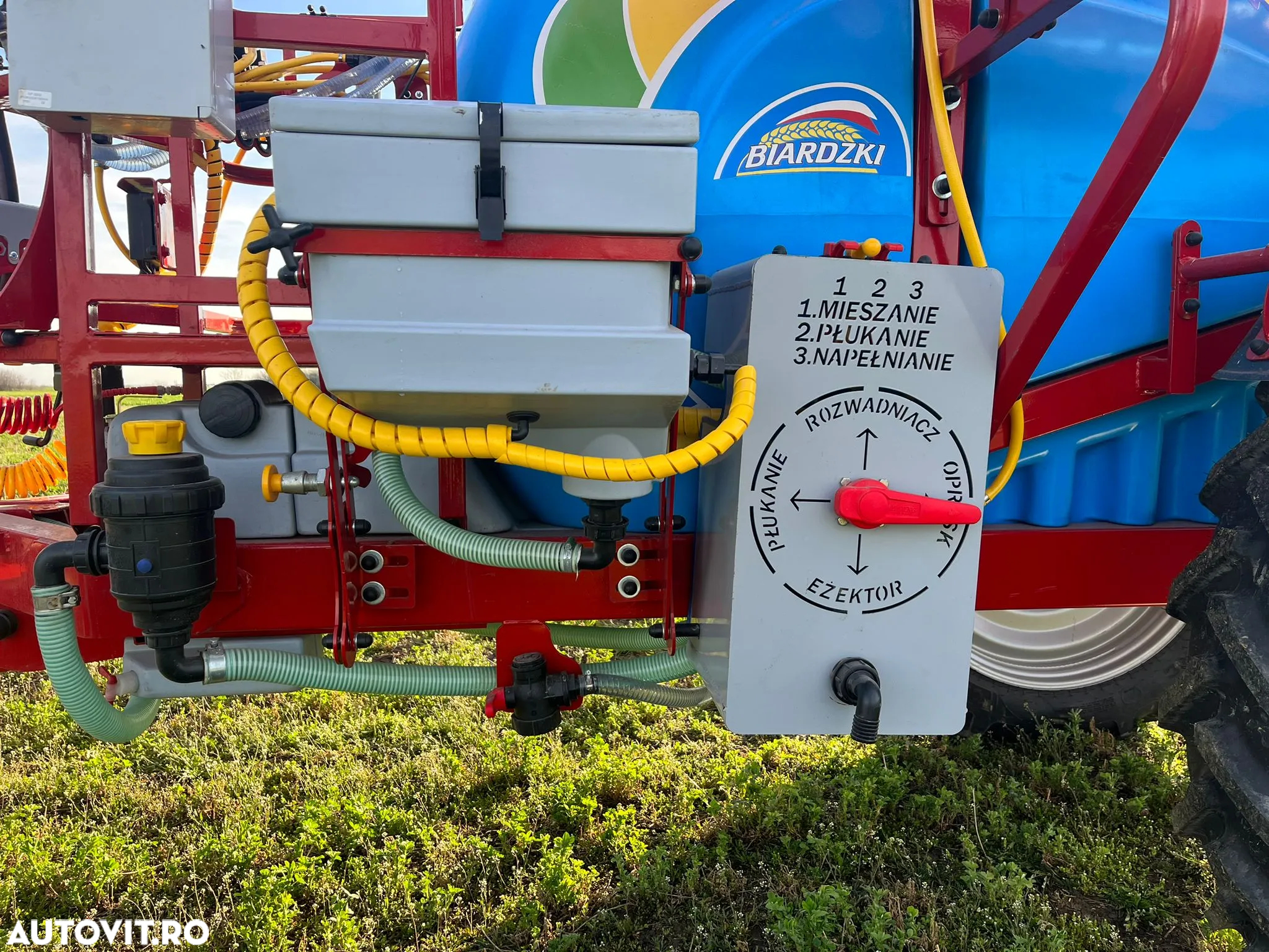 Terraking Instalatie de erbicidat / MET 1500-2000-2500-3000L - 12