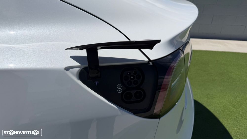 Tesla Model 3 Long Range Tração Integral - 14