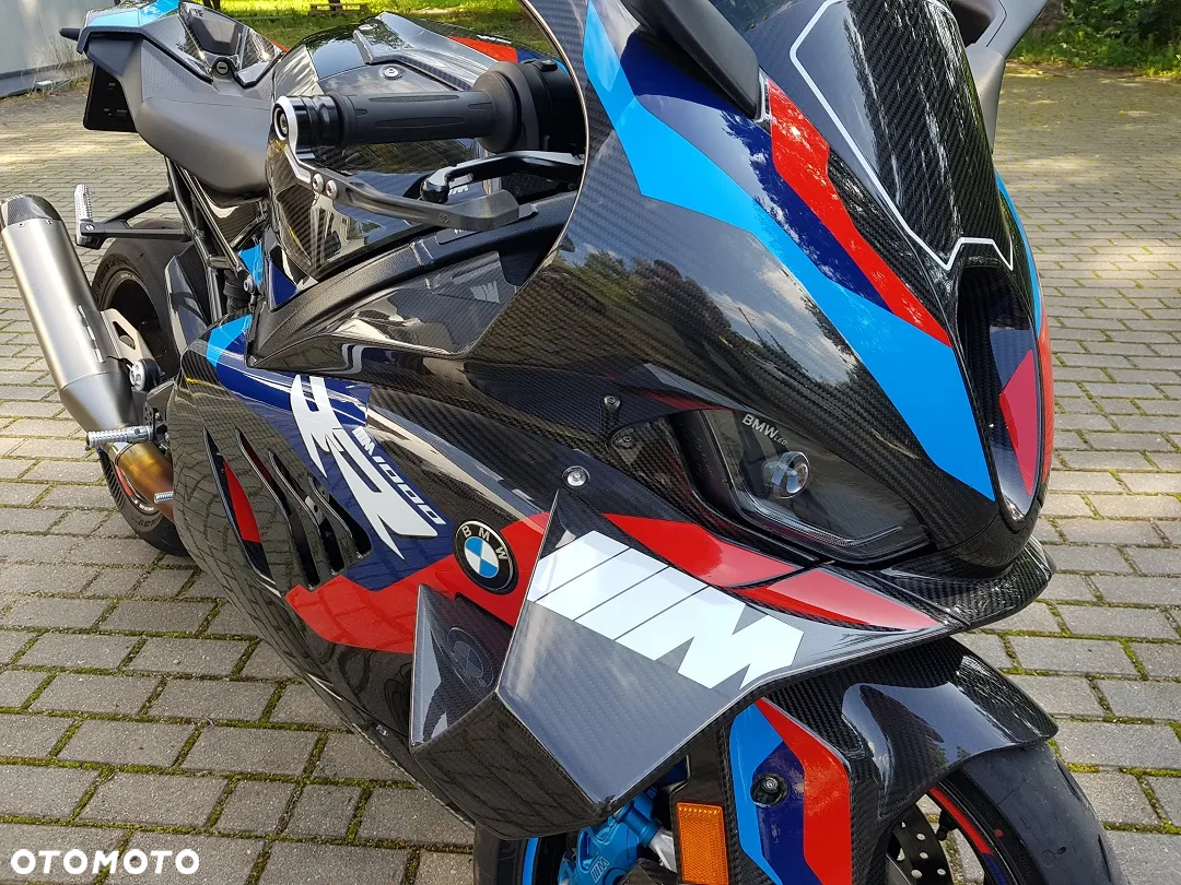 BMW S - 10