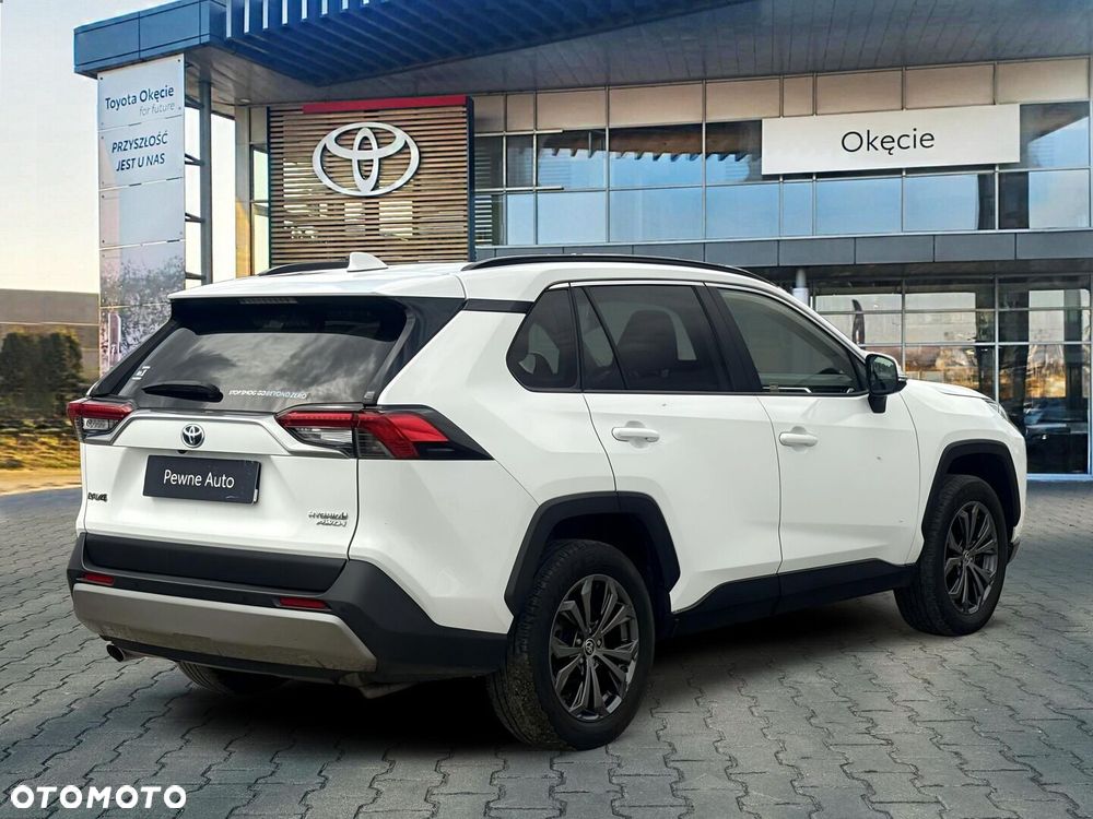 Toyota RAV4 - 6