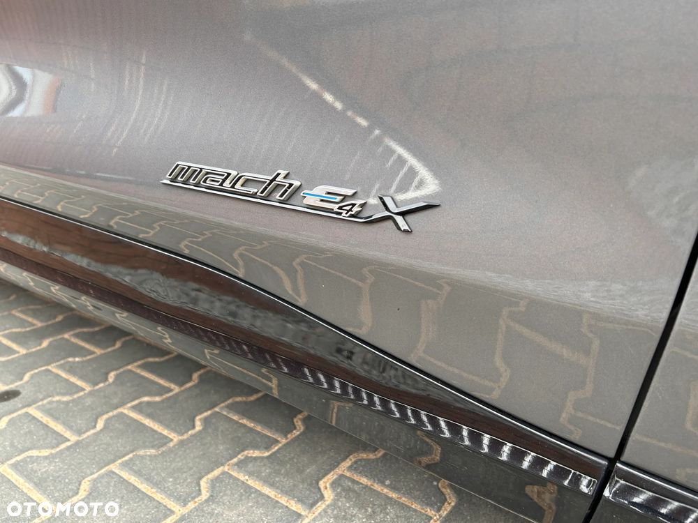 Ford Mustang Mach-E - 7