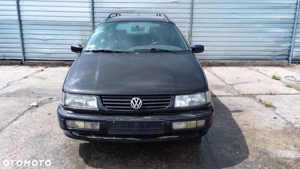 Tylko Części VW PASSAT B4 1.9TDI 1Z 90KM 66kW AUTOMAT KOMBI 95r-97r - 1