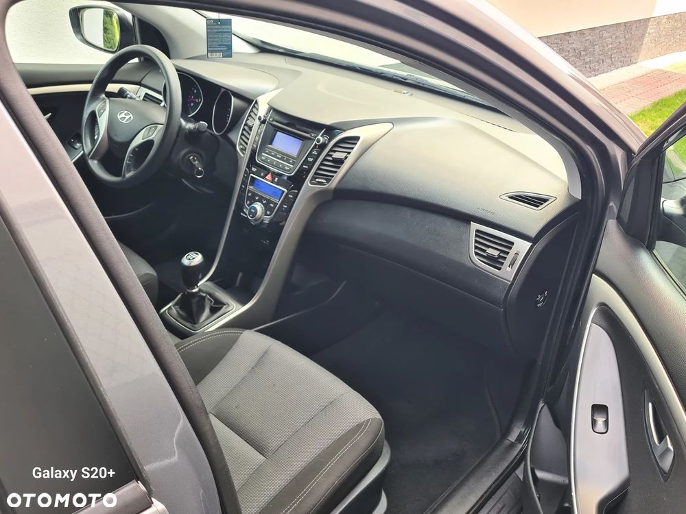 Hyundai i30 - 12