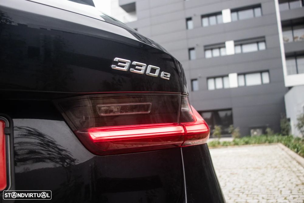 BMW 330 e Line Sport Auto - 5