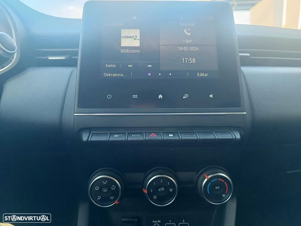 Renault Clio 1.0 TCe Exclusive - 24