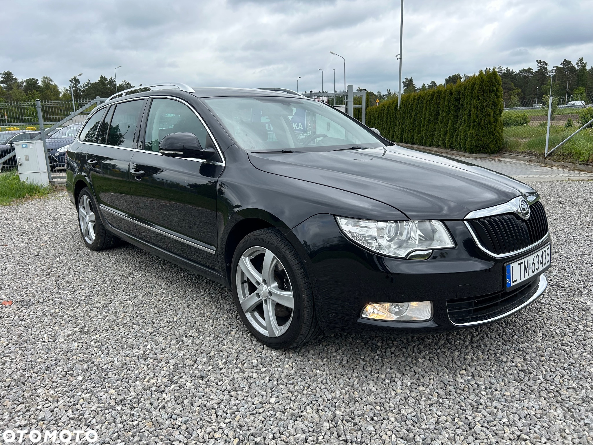 Skoda Superb 2.0 TDI 4x4 Elegance - 4