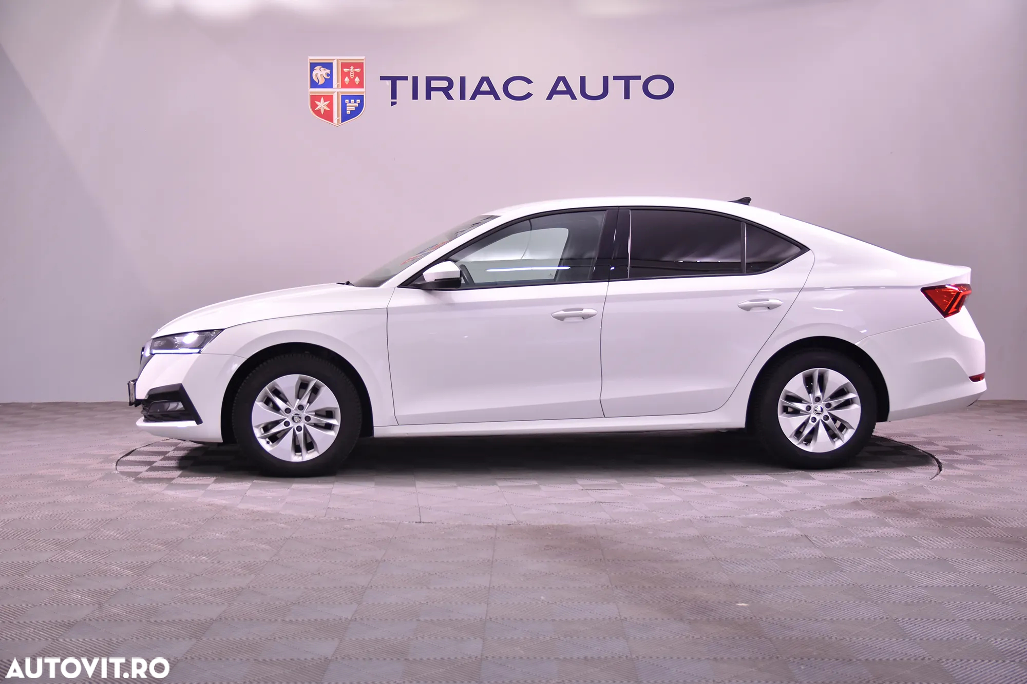 Skoda Octavia - 2