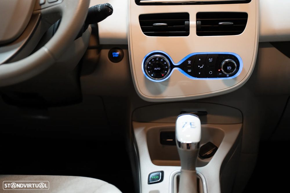 Renault Zoe (c/ Bateria) 41 kwh Intens - 34