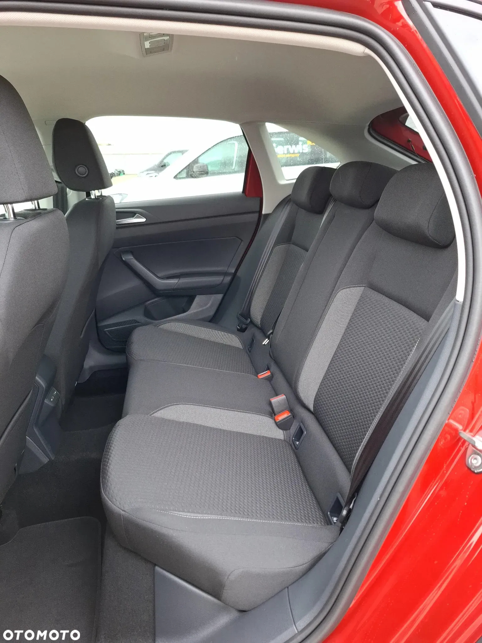 Volkswagen Taigo 1.0 TSI Life Plus DSG - 14