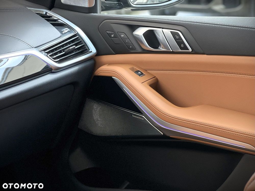 BMW X5 - 30