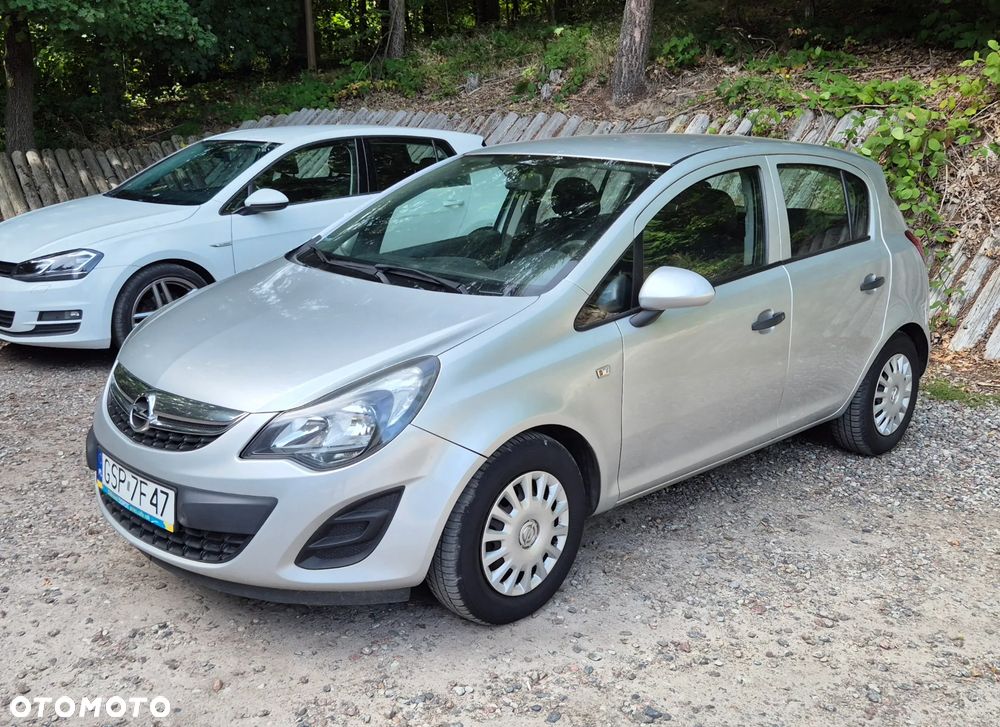 Opel Corsa 1.2 16V Essentia - 3